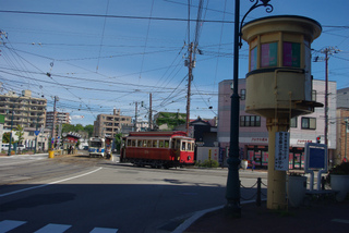 端から端まで乗り歩き 函館市電を満喫の旅 | 特集一覧 | はこぶら