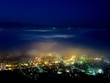 The_night_view_from_Mt_Hakodate-5.jpg