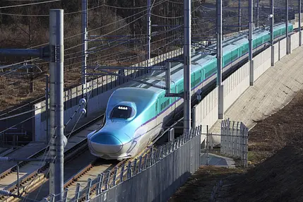 The_Hokkaido_Shinkansen.jpg